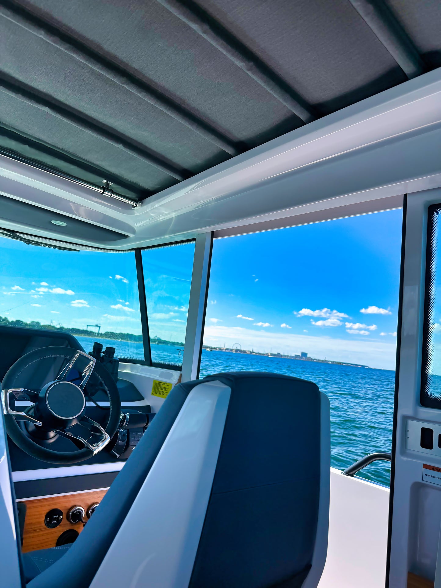 Axopar 28 Cabin CC Motoryacht Yacht Boot Schiff