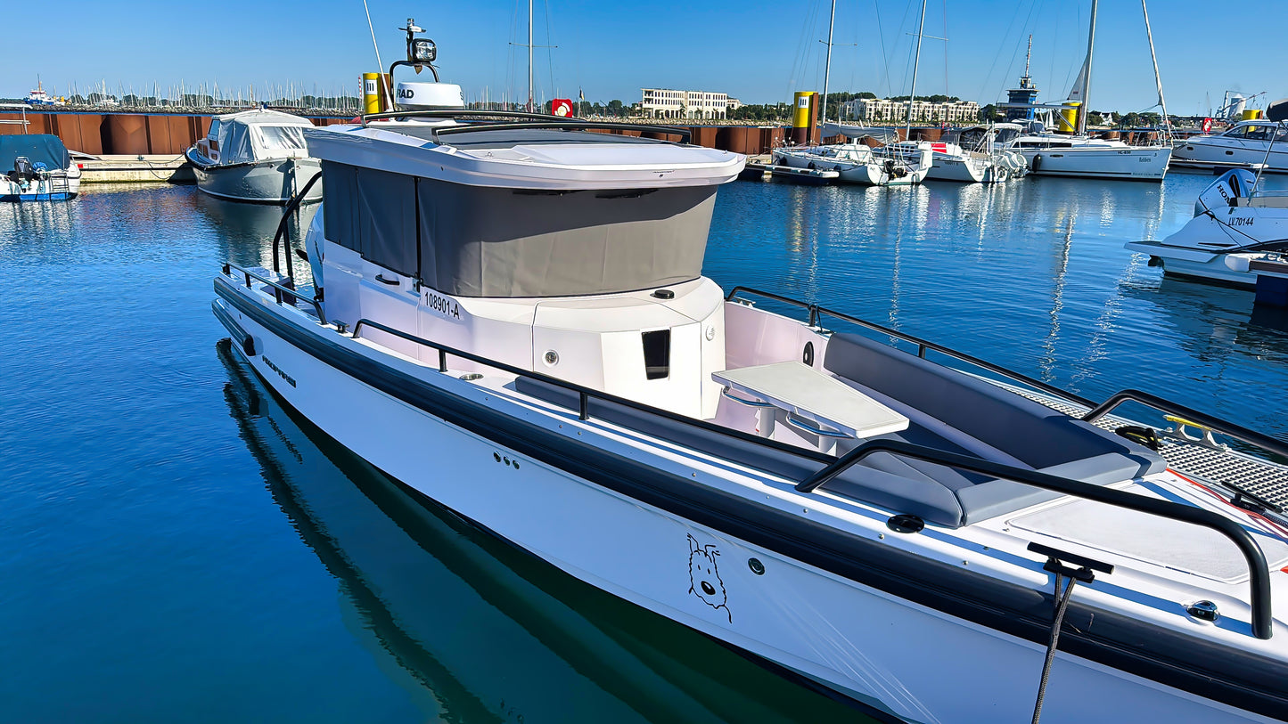 Axopar 28 Cabin CC Motoryacht Yacht Boot Schiff