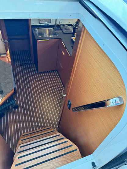 Bavaria 36 HT Hardtop Motoryacht Yacht Boot Schiff