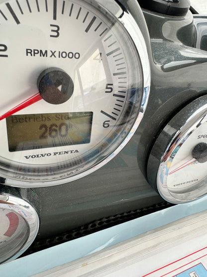 Bavaria 36 HT Hardtop Motoryacht Yacht Boot Schiff