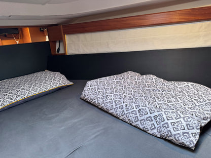 Bavaria 36 HT Hardtop Motoryacht Yacht Boot Schiff