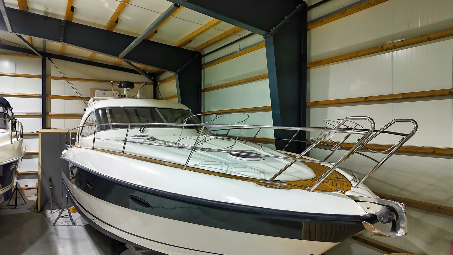 Bavaria 37 HT Hardtop Motoryacht Yacht Boot Schiff