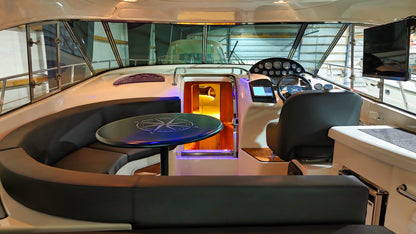 Bavaria 37 HT Hardtop Motoryacht Yacht Boot Schiff