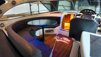 Bavaria 37 HT Hardtop Motoryacht Yacht Boot Schiff