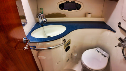 Bavaria 37 HT Hardtop Motoryacht Yacht Boot Schiff