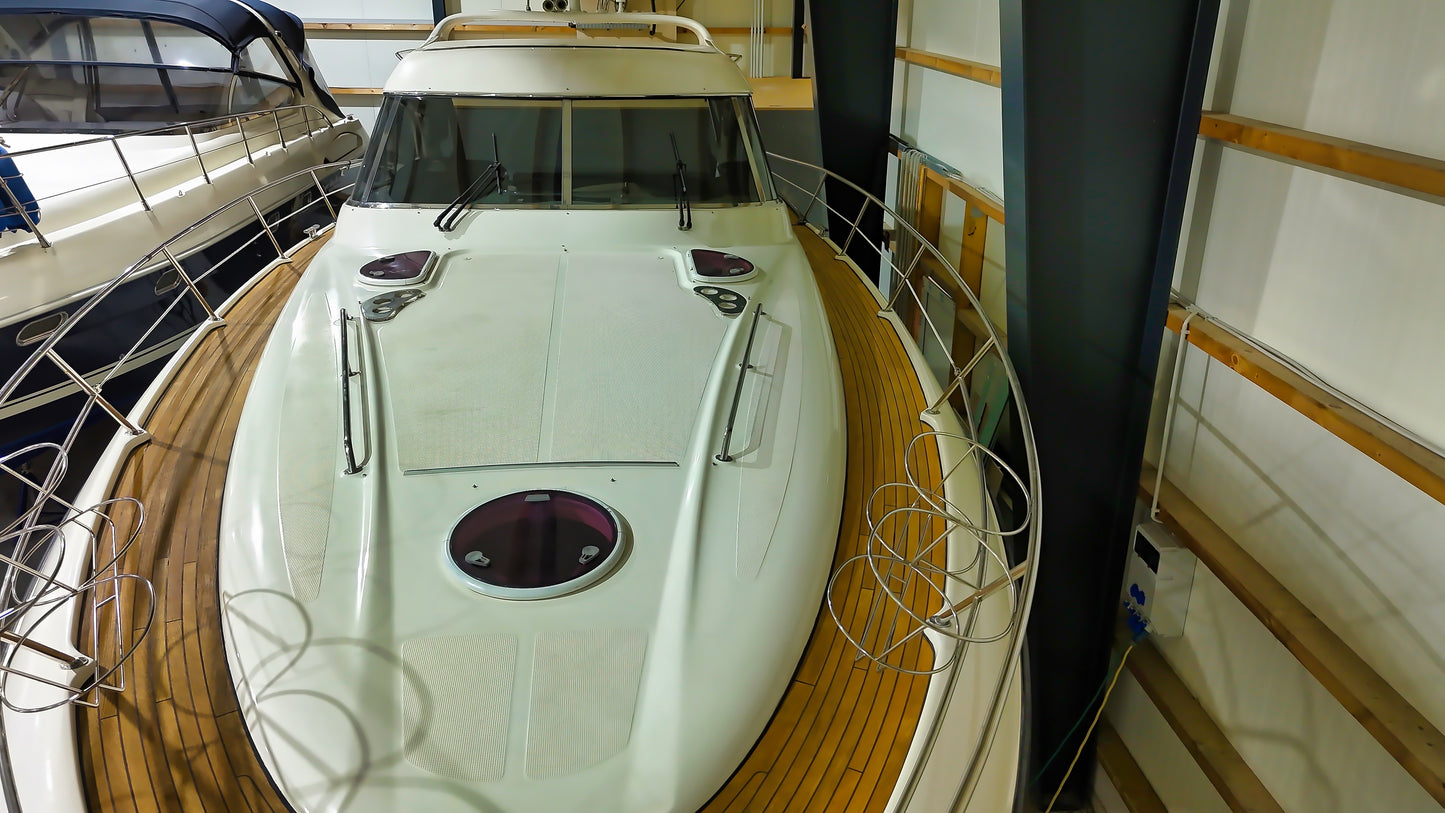 Bavaria 37 HT Hardtop Motoryacht Yacht Boot Schiff