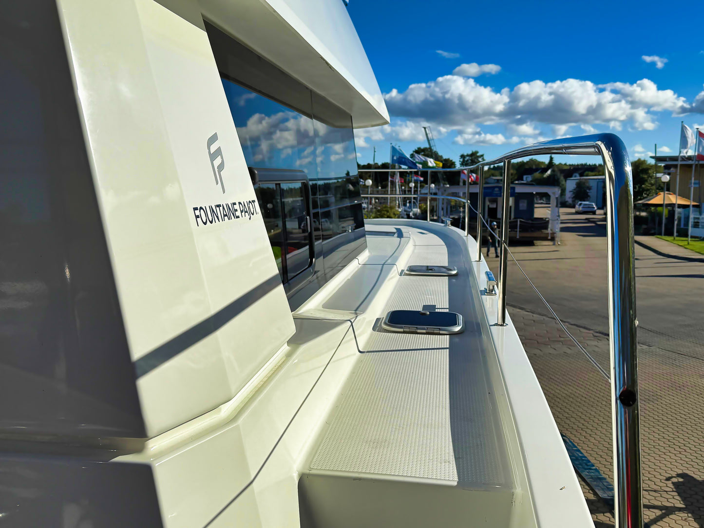 Fountaine Pajot MY 37 Yacht Motoryacht Boot Schiff Katamaran