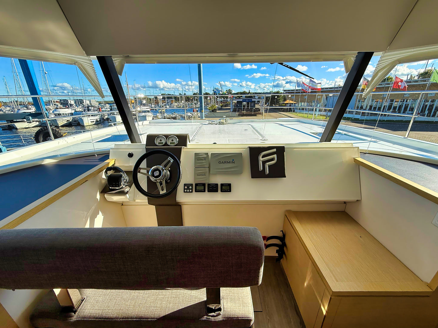 Fountaine Pajot MY 37 Yacht Motoryacht Boot Schiff Katamaran