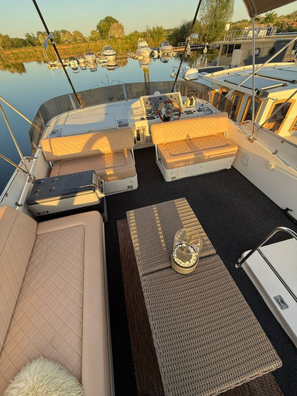 Princess 48 Flybridge Motoryacht Yacht Boot Schiff