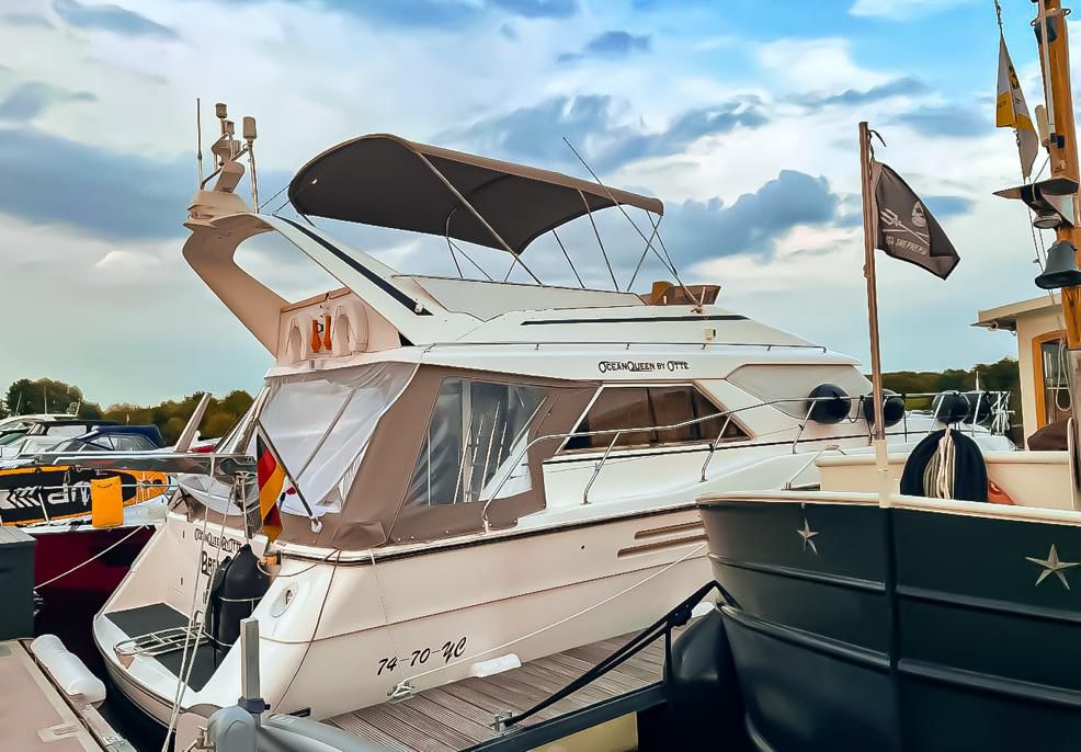 Princess 48 Flybridge Motoryacht Yacht Boot Schiff